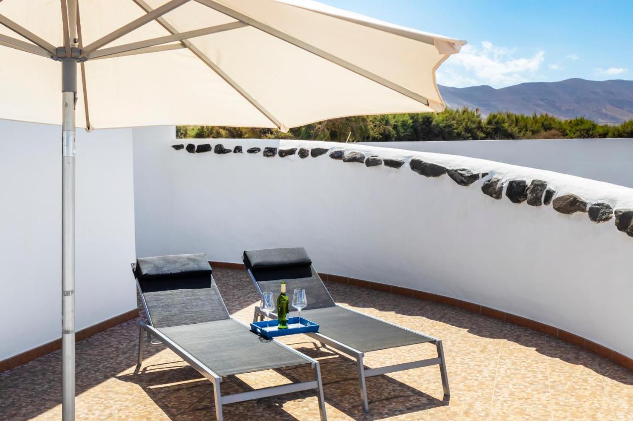 Famara House 12 Villa Exterior photo